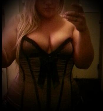 , 25  female escort, Abbotsford