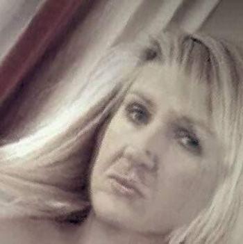 , 40  female escort, Abbotsford