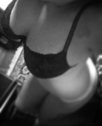 , 37  female escort, Abbotsford