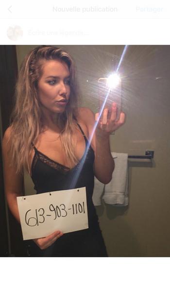 , 22  female escort, Abbotsford