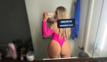 Stasia, 25 Caucasian/White female escort, Abbotsford