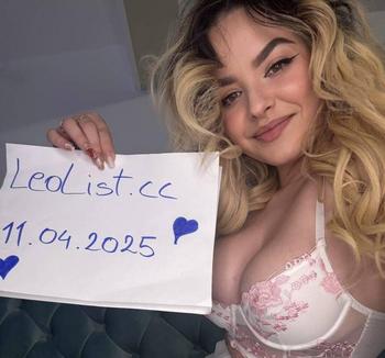 Lola, 21 Caucasian/White female escort, Abbotsford