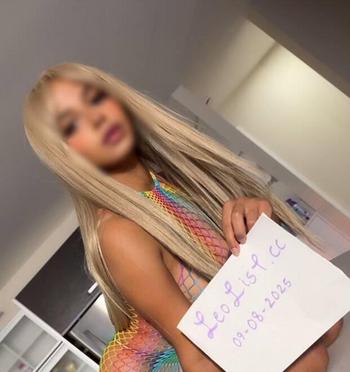 Ivy NO DEPOSIT, 23 Mixed female escort, Abbotsford