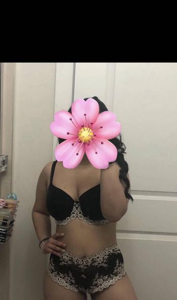 Samara, 21 Mixed female escort, Abbotsford